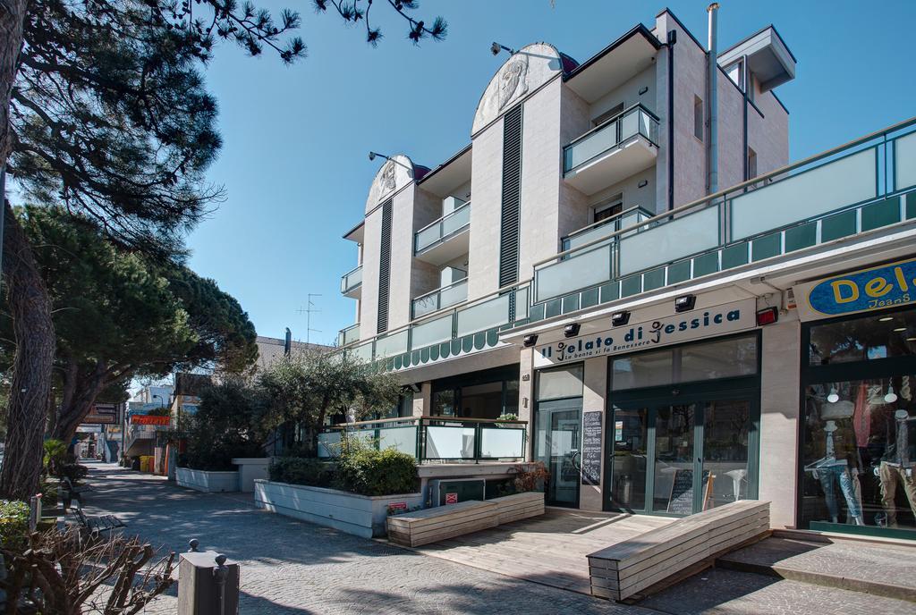 Hotel Zeus Cesenatico Luaran gambar